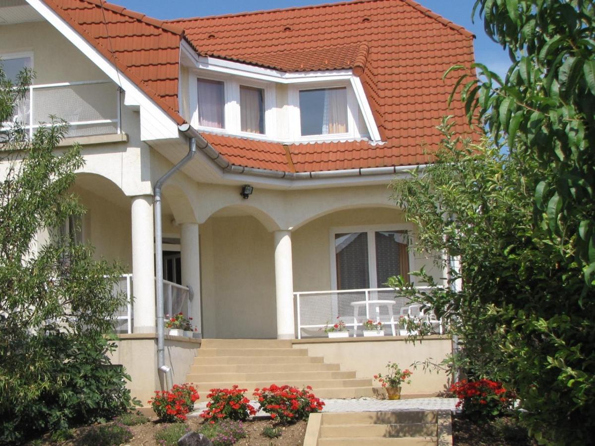 Liptak Vendeghaz Apartment